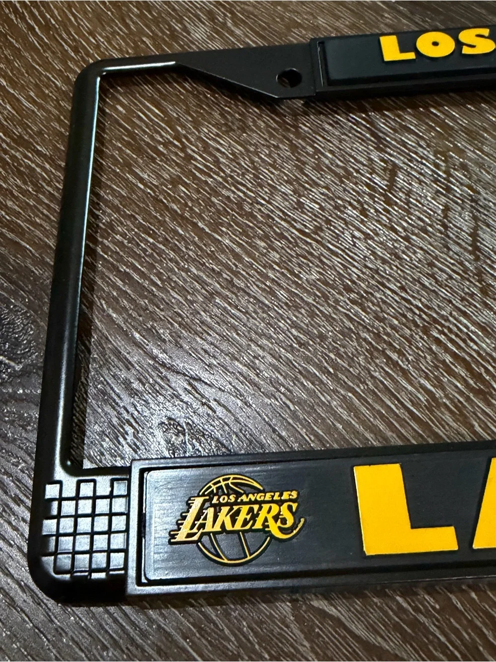 NWT Los Angeles Lakers Black & Yellow License Plate Frame - Official Team Design
